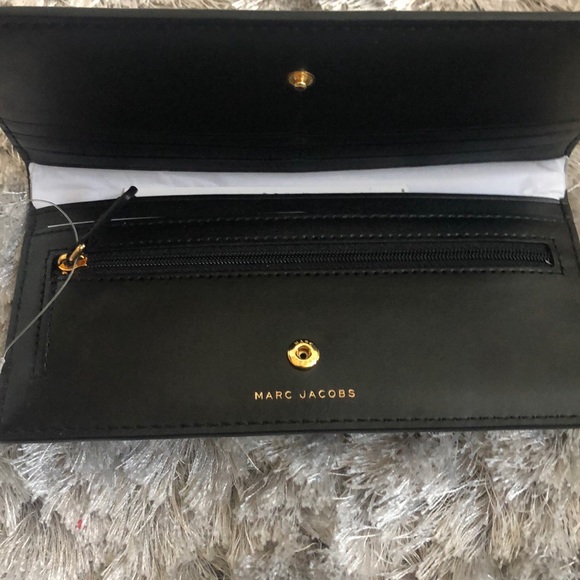 Marc Jacobs wallet - Picture 2 of 3